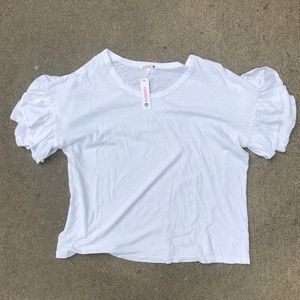 Sundry top with ruffle sleeves from Evereve. NWT!